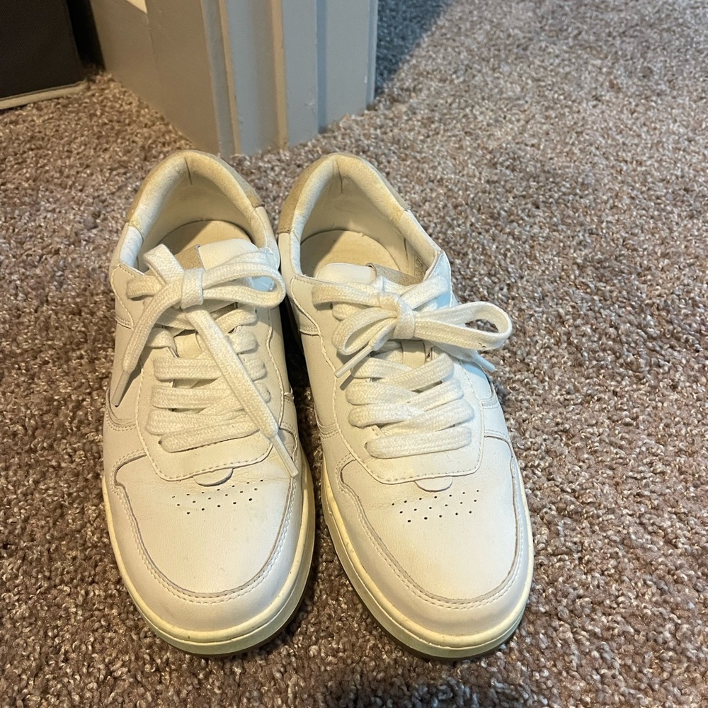 Madewell women’s sneakers